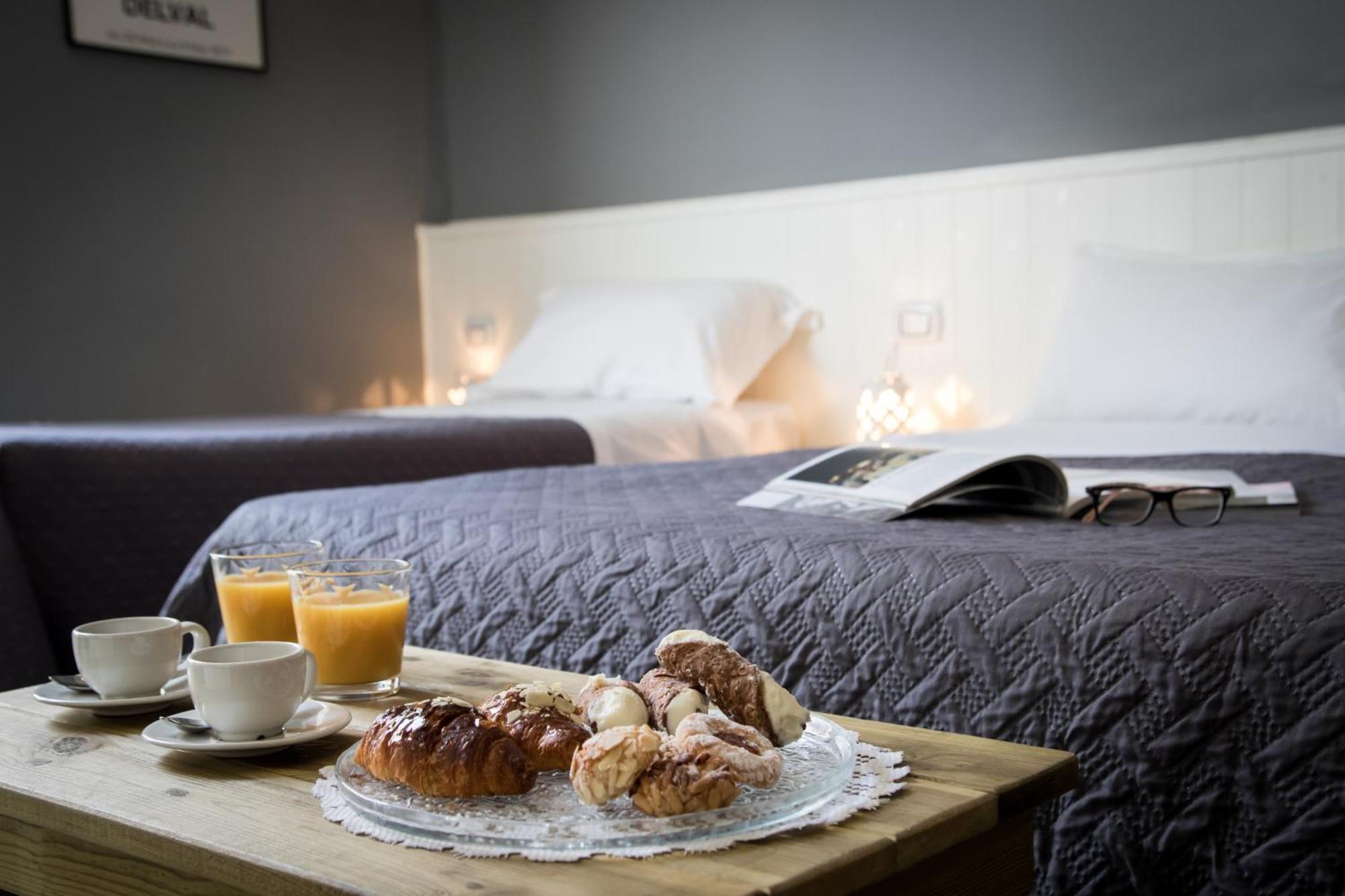 باليرمو Balate Maqueda B&B الغرفة الصورة